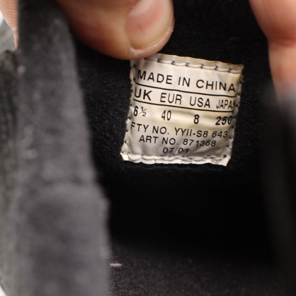 Salomon Contagrip CX Thinsulate slip on Black Suede Women's Size 8 Trail Shoes - Picture 3 of 11